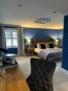 Executive Suite room in Derby Manor