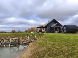 Brīvdienu māja Pakavi - Igate