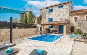 2 Bedroom Cozy Home In Visnjan