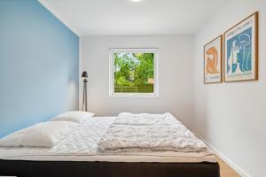 Awesome Home In Knebel With 2 Bedrooms And Internet