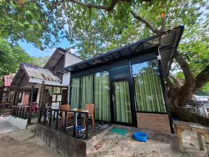YAKAH BUNGALOWS By WILAI
