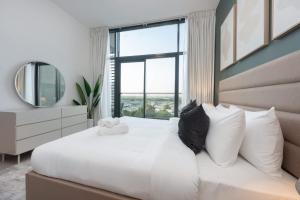 Modern Aesthetic 1-Bedroom Apartment in Dubai Hills