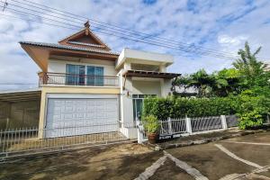 Thai Modern Villa with Salt Pool & Greenery Garden