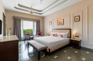 The Hills collective with private plunge pool My Downtown Hotel