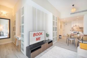 Free housekeeping visits during your stay - StayShort - Spectacular 1-Bedroom perfect for 4 in The Greens