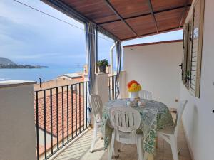 Sun Apartment by Casa in mente