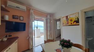 Sun Apartment by Casa in mente