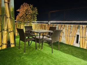 Lemon Tree - Farmhouse with Rooftop Private Pool near Bangalore