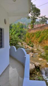 Hobbit House Hostel