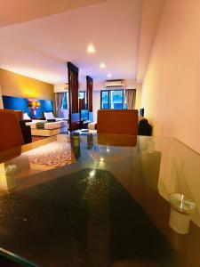 KK City Centre SCSP 3-4PAX COZY Family Suites NEAR IMAGO 亚庇市中心民宿