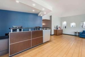 Cambria Hotel Minneapolis Maple Grove