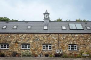 Dairy Cottage at Scolton Cottages - Indoor pool