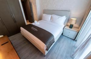 Escape 24 Luxury 2BR Creek Harbour Creek gate Dubai