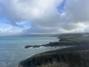 2 Bedrooms overlooking Little Petherick Creek