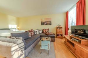 Seeadler - Gemütliches Apartment mit Balkon & Panoramablick auf die Müritz