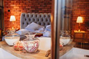 Apartament z wanną wolnostojącą