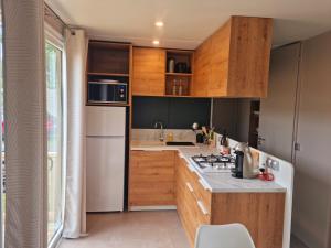 MOBILHOME 6p 3 CH 2 SDB SAINT JEAN DE MONTS