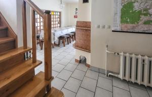 6 Bedroom Amazing Home In Mucharz