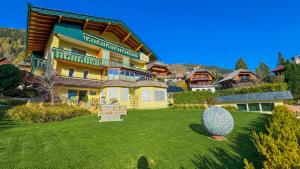 Landhaus Krenn - Ubytování bez kategorie ve městě Bad Kleinkirchheim