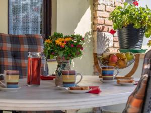 Apartment Lea-2 by Interhome