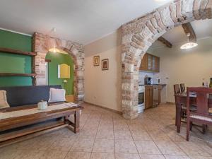 Apartment Lea-2 by Interhome 