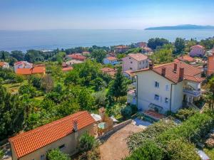 Holiday Home Aničić by Interhome