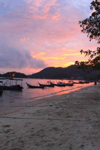 Landed 3BR Home Near Beach, Seafood & Fisherman Village