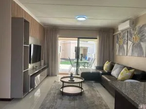 25 Lillies - Rustenburg