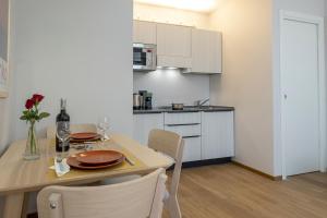 Elegante Bilocale Panoramico Treiso Belvedere Comfort