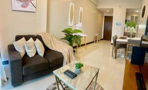Soothing Seaview Units in Mactan Newtown