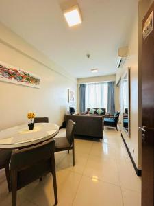 Soothing Seaview Units in Mactan Newtown