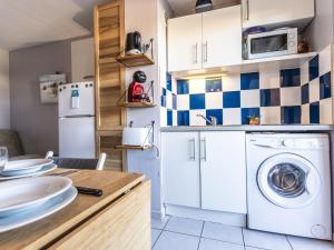 Appartements Apartment Primavera-4 by Interhome : photos des chambres