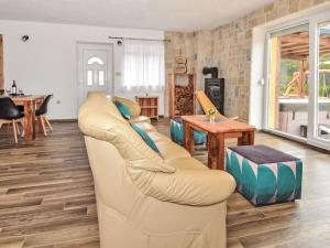 Holiday Home Lea by Interhome