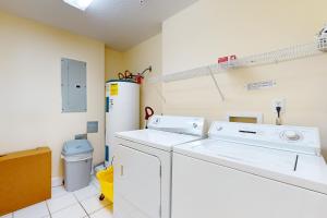 Navarre Beach Regency 203