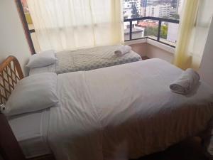 402 Deprto 2 dormitorios frente al Parque La Carolina Metro Vía Quito