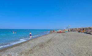 Studio 3 beds with common swimming-pool in Marina di Bibbona