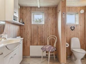 Holiday Home Bjarni - 175m from the sea by Interhome