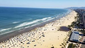 1 - Casa 3 quartos - Praia Guilhermina