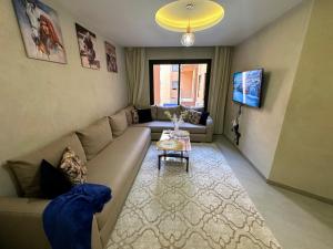 Les marguerites avec piscine près du jardin majorelle