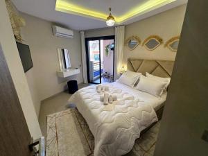 Les marguerites avec piscine près du jardin majorelle