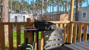 MH 538 TOUT EQUIPE et TOUT CONFORT 2ch 1sdb dans camping 4 étoiles