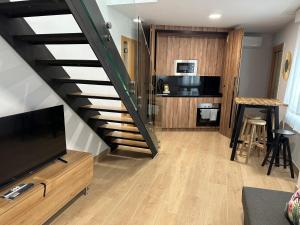 Apartamentos Turísticos SANTA APOLONIA 62 - 3hvězdičkové hotely ve městě Avilés