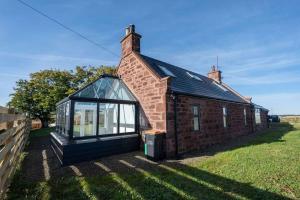 Easter Cottage -4 Bed Converted Barn Cottage