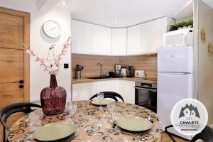Appartements Le Briand Appartement 4etoiles Nancy Thermal Cosy avec Terrasse Wifi : photos des chambres