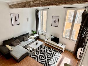 Charmant T1 mezzanine provençal