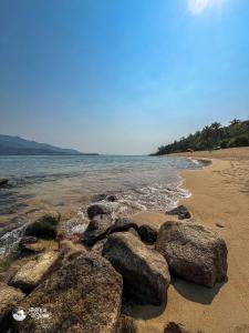 Casa com piscina a 600m da Praia da Feiticeira