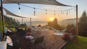 Stodoły w Bieszczadzie domy z sauną i widokiem na góry