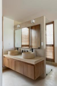 Beach Houses 4 La Flia