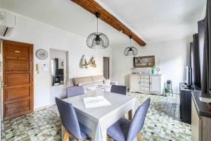 LE FORVILLE lumineux en plein centre, à deux pas du Palais, Croisette et plages