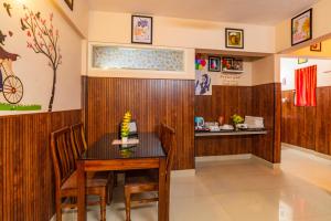 Mayflower Airport Launge cochin international airport